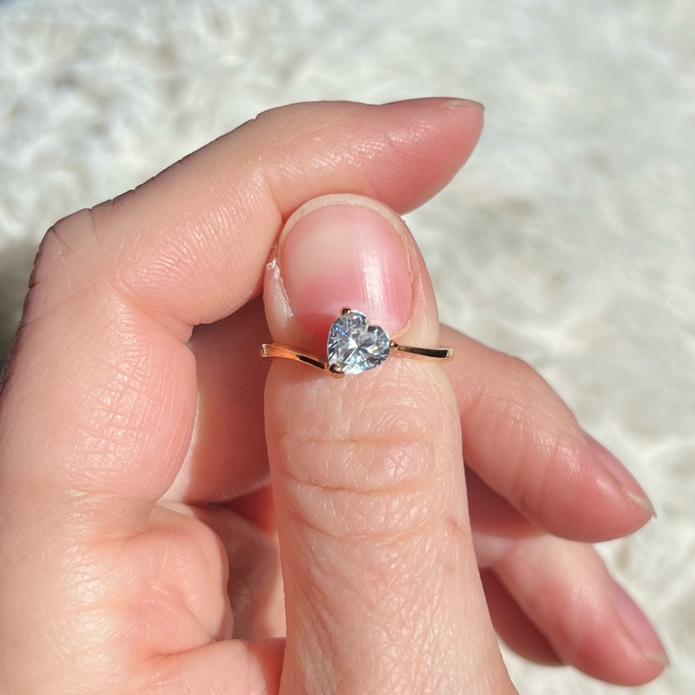 14KT GE Heart Ring